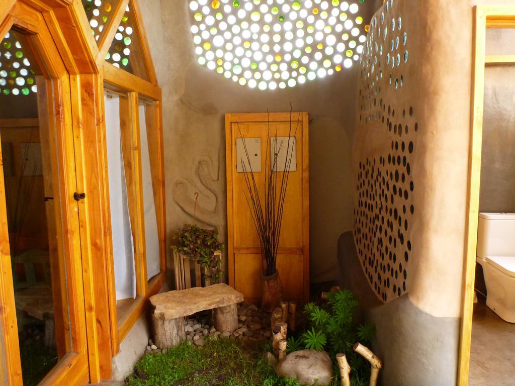 El Bolsón Earthship Patagonia Eco Accommodations المظهر الخارجي الصورة
