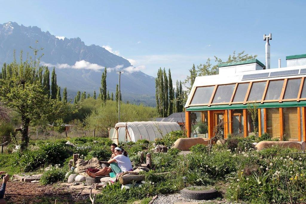El Bolsón Earthship Patagonia Eco Accommodations المظهر الخارجي الصورة