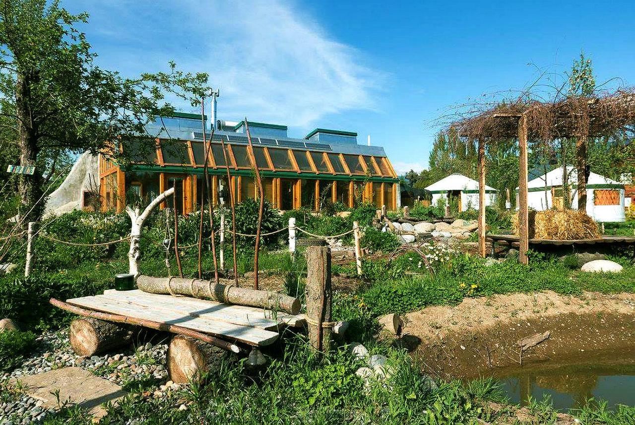 El Bolsón Earthship Patagonia Eco Accommodations المظهر الخارجي الصورة