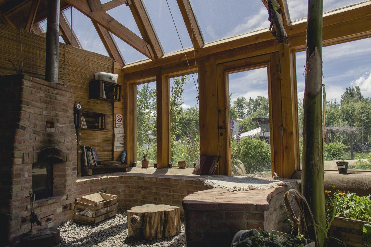 El Bolsón Earthship Patagonia Eco Accommodations المظهر الخارجي الصورة