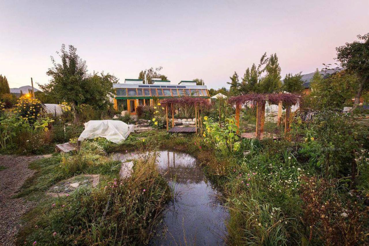 El Bolsón Earthship Patagonia Eco Accommodations المظهر الخارجي الصورة